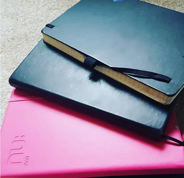Hi diddily hee, an editor’s life for me..